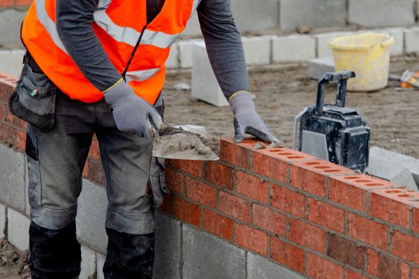 Bricklaying in Medina